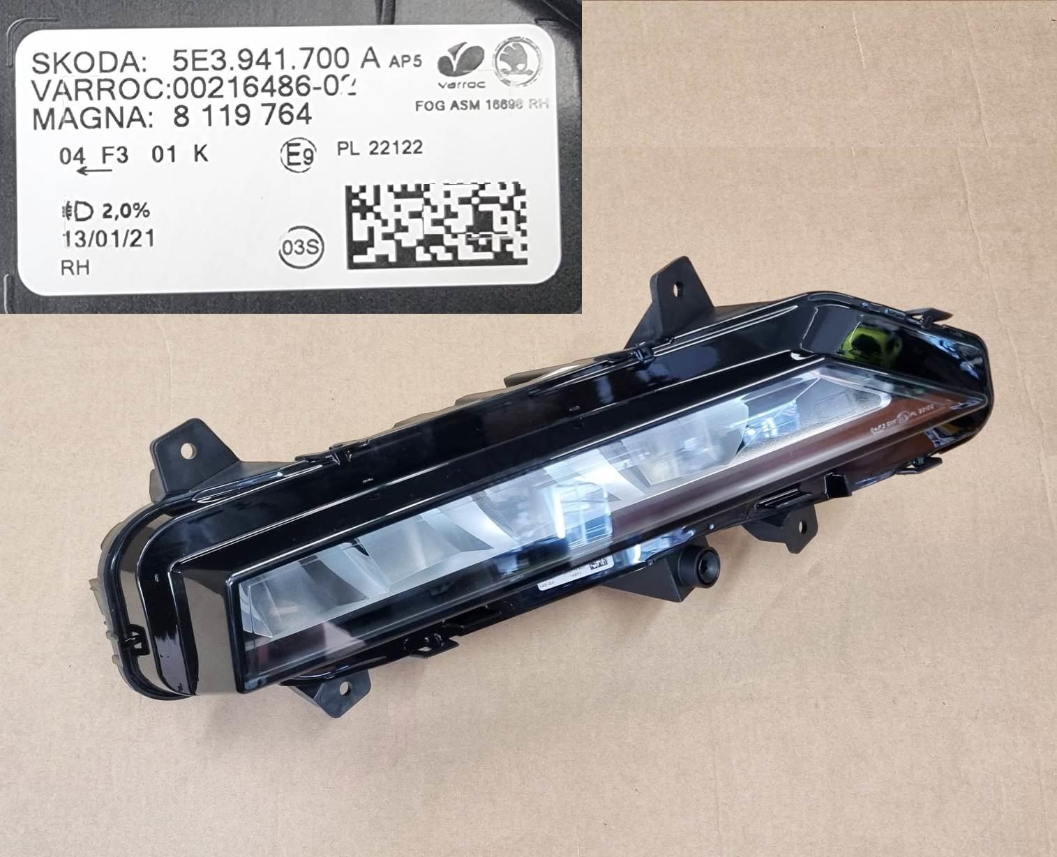 LED - mlhové světlo pravé Octavia IV RS 5E3941700A , 5E3 941 700 A