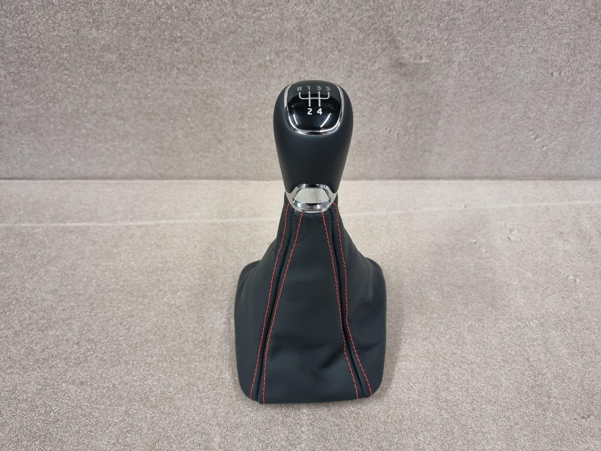 Řadící páka kůže Škoda Octavia II 5 rychlostí červená nit 