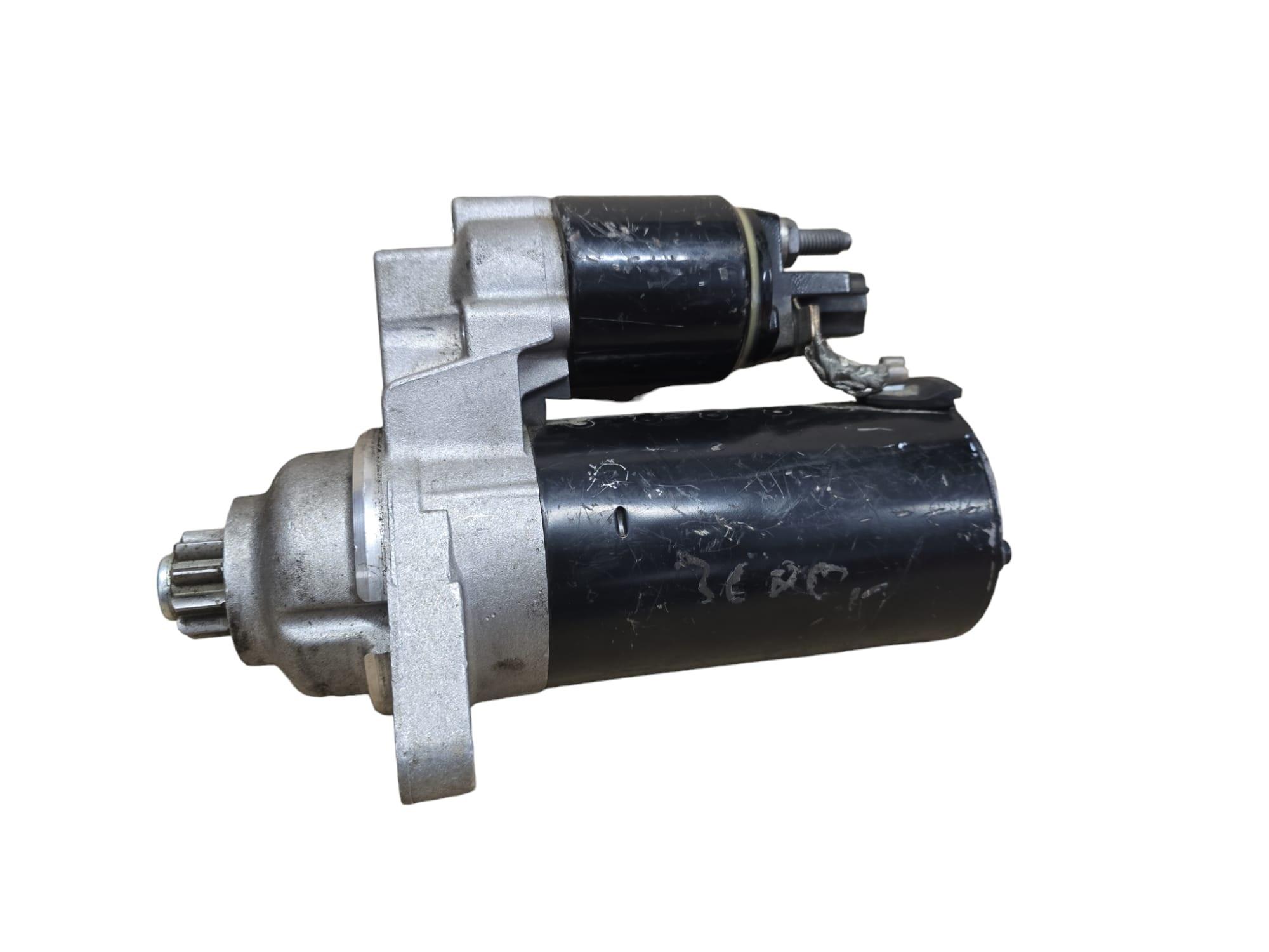 Startér , spouštěč motoru Originál 2,0 kW 02T911024 , 02T 911 024