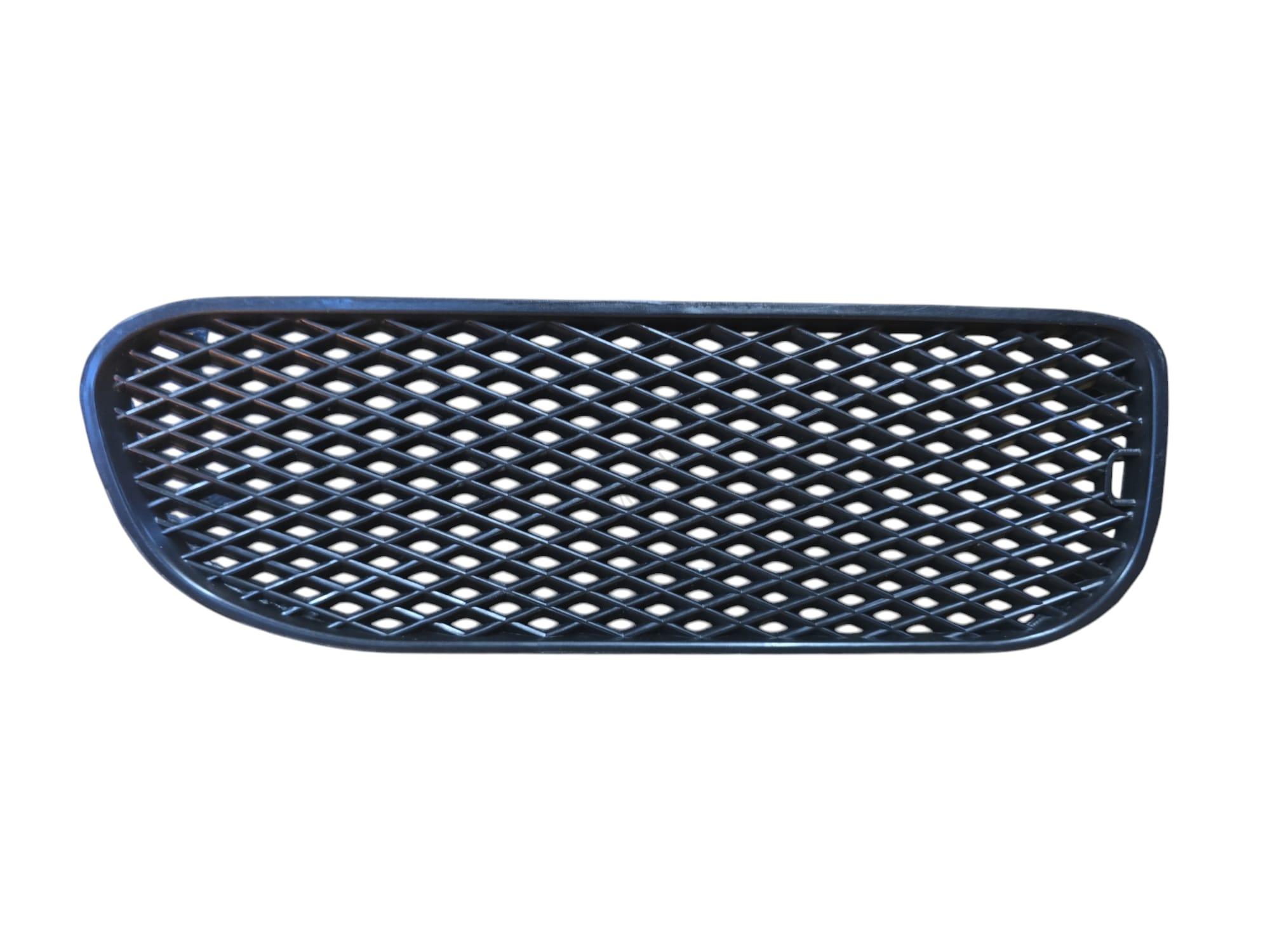 Krytka nárazníku pravá Škoda Octavia 1997-2000 1U0807368  , 1U0 807 368