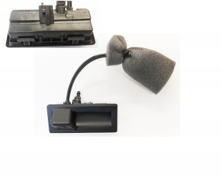 Tlačítko pro elektrické ovládání zámku pátých dveří pro vozy se systémem kamery 