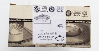 Sada brzdových destiček zadních Originál Volkswagen LT 2D0698451B