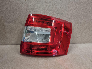 Zadní LED světlo pravé Škoda Octavia III combi facelift 5E9945096B 